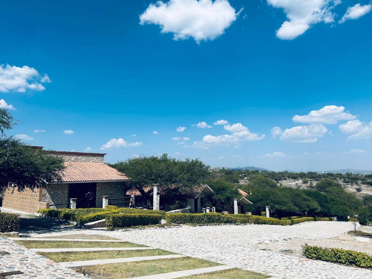 Cabanas, Suites Y Habitaciones Rancho San Jorge Bernal Luaran gambar
