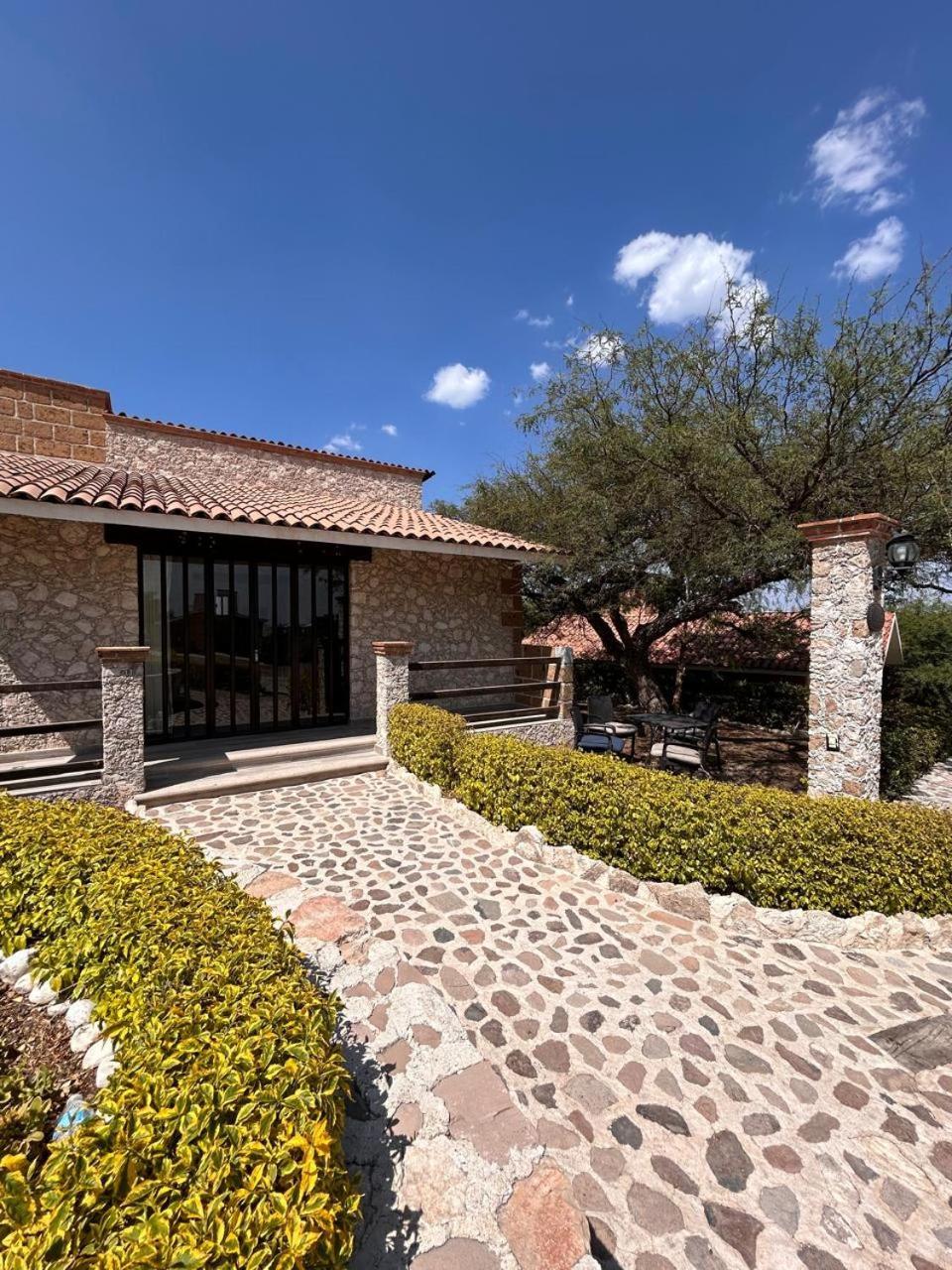 Cabanas, Suites Y Habitaciones Rancho San Jorge Bernal Luaran gambar